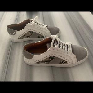 Steve Madden Sneakers